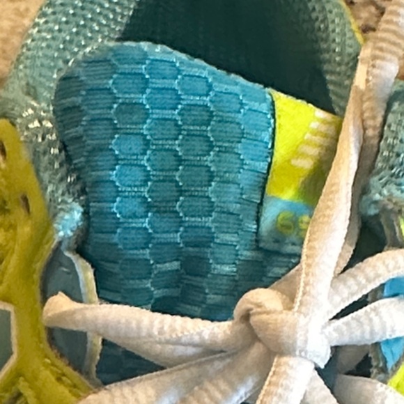 New Balance Bright Yellow and Light Blue Women's Sneakers - Picture 10 of 13